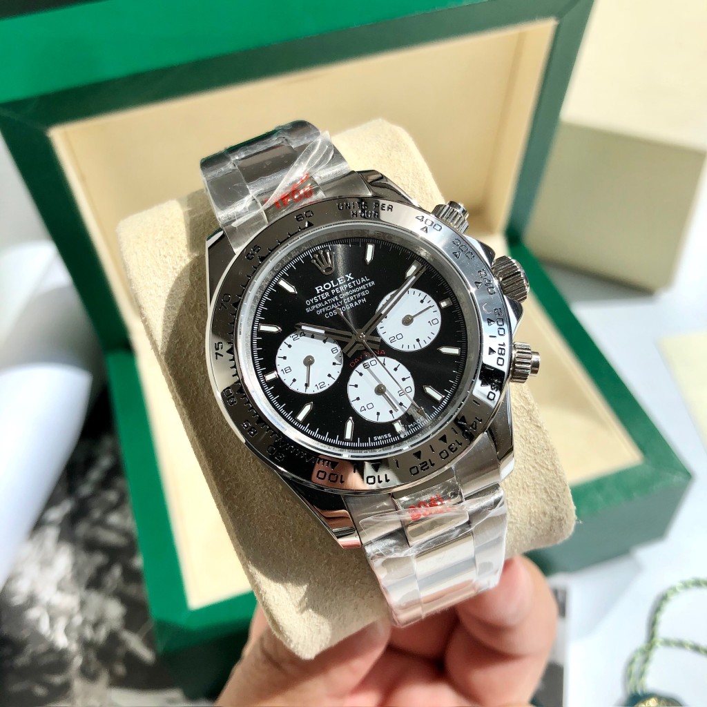 Rolex Daytona Chronograph Luxury Watch, 40mm Stainless Steel Case, Caliber 4130 Movement, Stainless Steel Oyster Bracelet