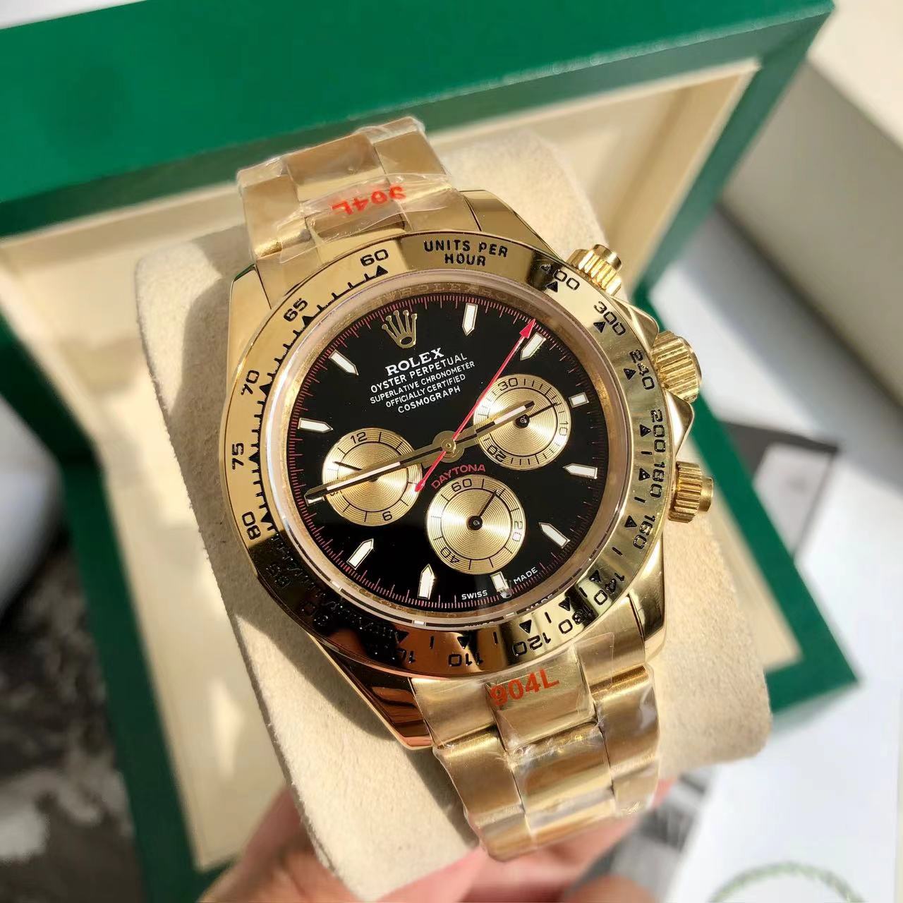Rolex Daytona Chronograph Luxury Watch, 40mm 18K Yellow Gold Case, Caliber 4130 Movement, 18K Yellow Gold Oyster Bracelet