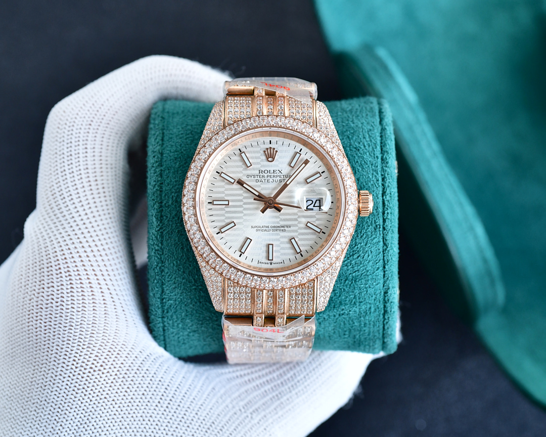 Rolex Datejust Luxury Watch, 41mm 18K Rose Gold Case with Full Diamond Setting, Automatic Movement, 18K Rose Gold Diamond - Set Bracelet (Silver Dial with Index Hour Markers)