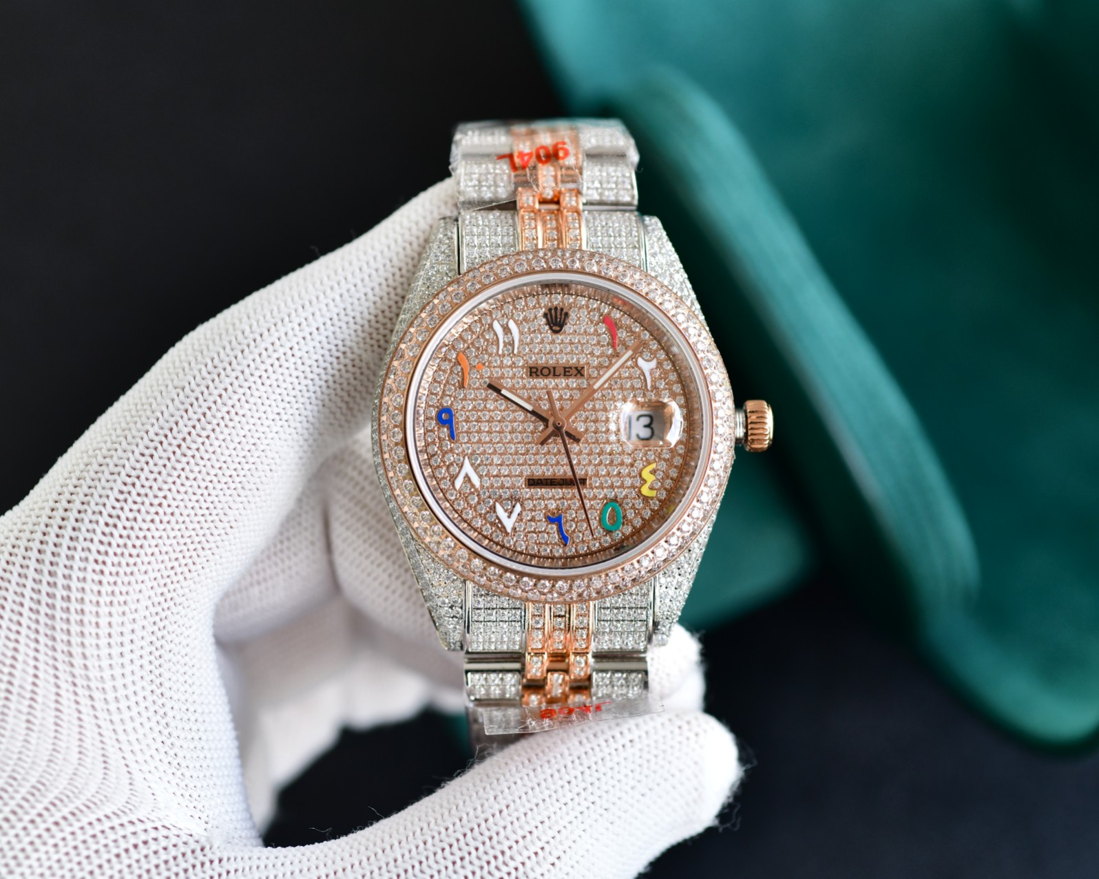 Rolex Datejust Luxury Watch, 41mm 18K Rose Gold & Stainless Steel Case with Diamond Bezel, Calibre 3235 Movement, Two - Tone Diamond - Set Jubilee Bracelet