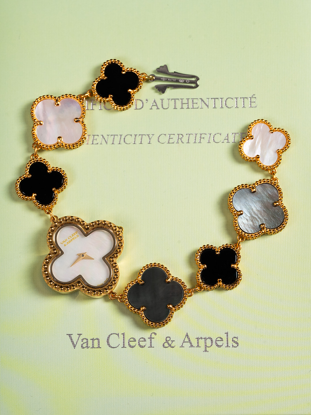 Van Cleef & Arpels Alhambra Luxury Bracelet Watch, ~30mm 18K Gold/Mother - of - Pearl/Onyx Case, Quartz Movement