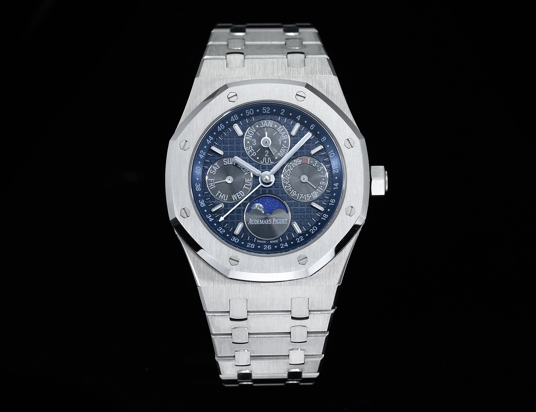 Audemars Piguet Royal Oak Perpetual Calendar Luxury Watch, 41mm Stainless Steel Case, Automatic Movement, Stainless Steel Bracelet