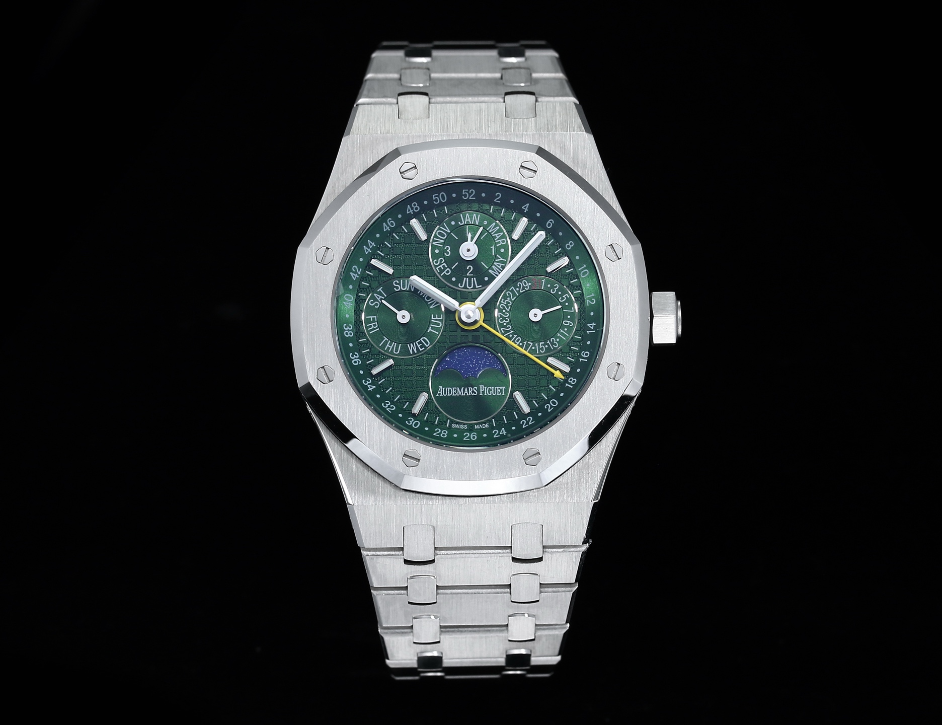 Audemars Piguet Royal Oak Perpetual Calendar Luxury Watch, 41mm Stainless Steel Case, Automatic Movement, Stainless Steel Bracelet