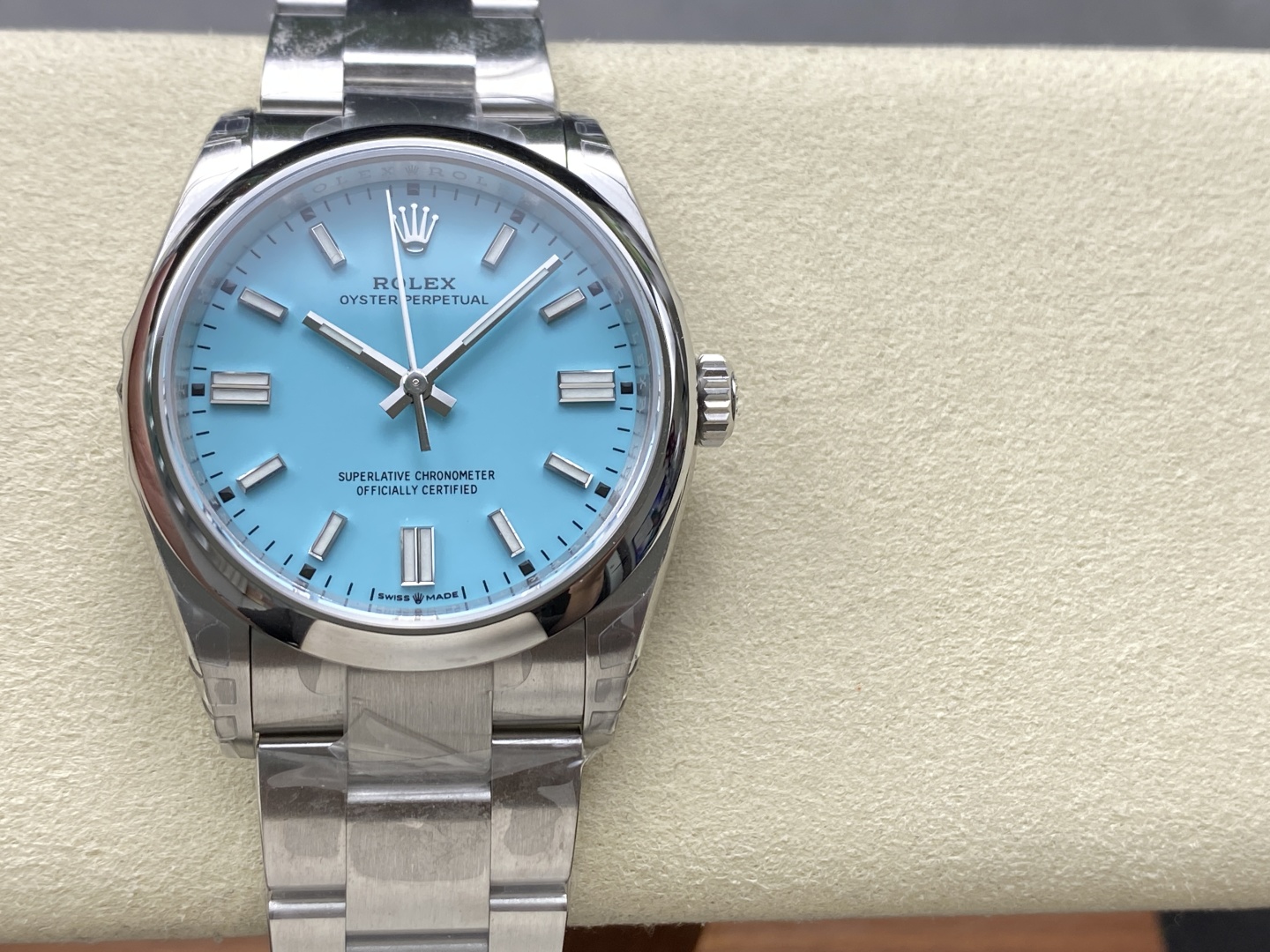 Rolex Oyster Perpetual Luxury Watch, 36mm Stainless Steel Case, Calibre 3230 Automatic Movement, Stainless Steel Strap