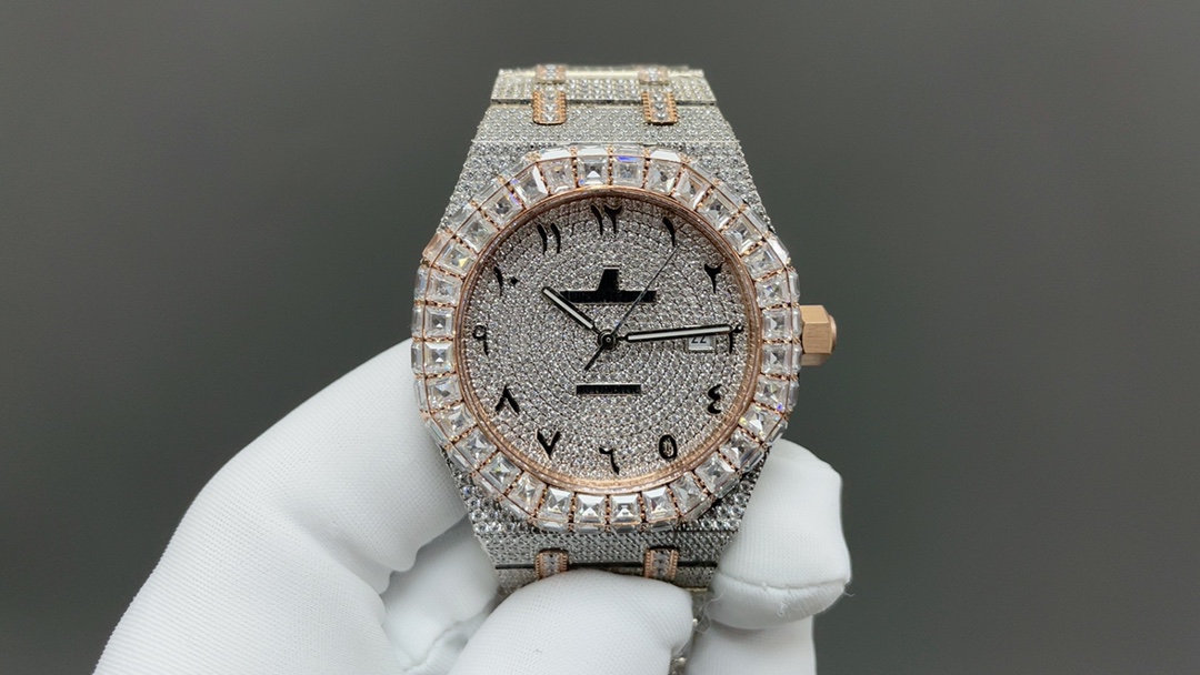 Audemars Piguet Royal Oak Luxury Watch, 40mm Two - Tone (Rose Gold & Silver - Tone) Diamond - Set Case, Automatic Movement, Diamond - Encrusted Metal Strap