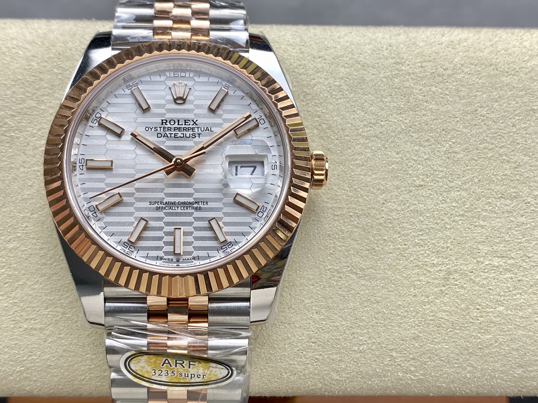 Rolex Oyster Perpetual Datejust 41mm Stainless Steel & 18K Rose Gold Automatic Watch (Caliber 3235)
