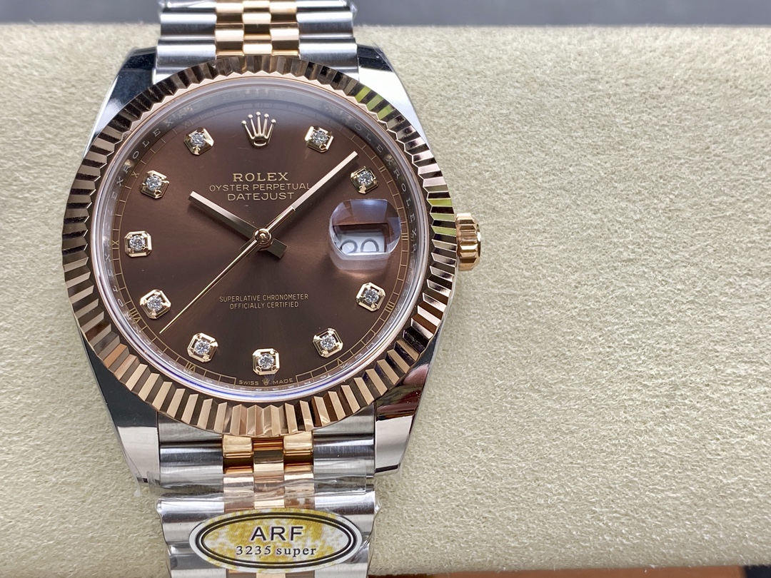Rolex Oyster Perpetual Datejust 41mm Stainless Steel & 18K Rose Gold Automatic Watch (Caliber 3235)