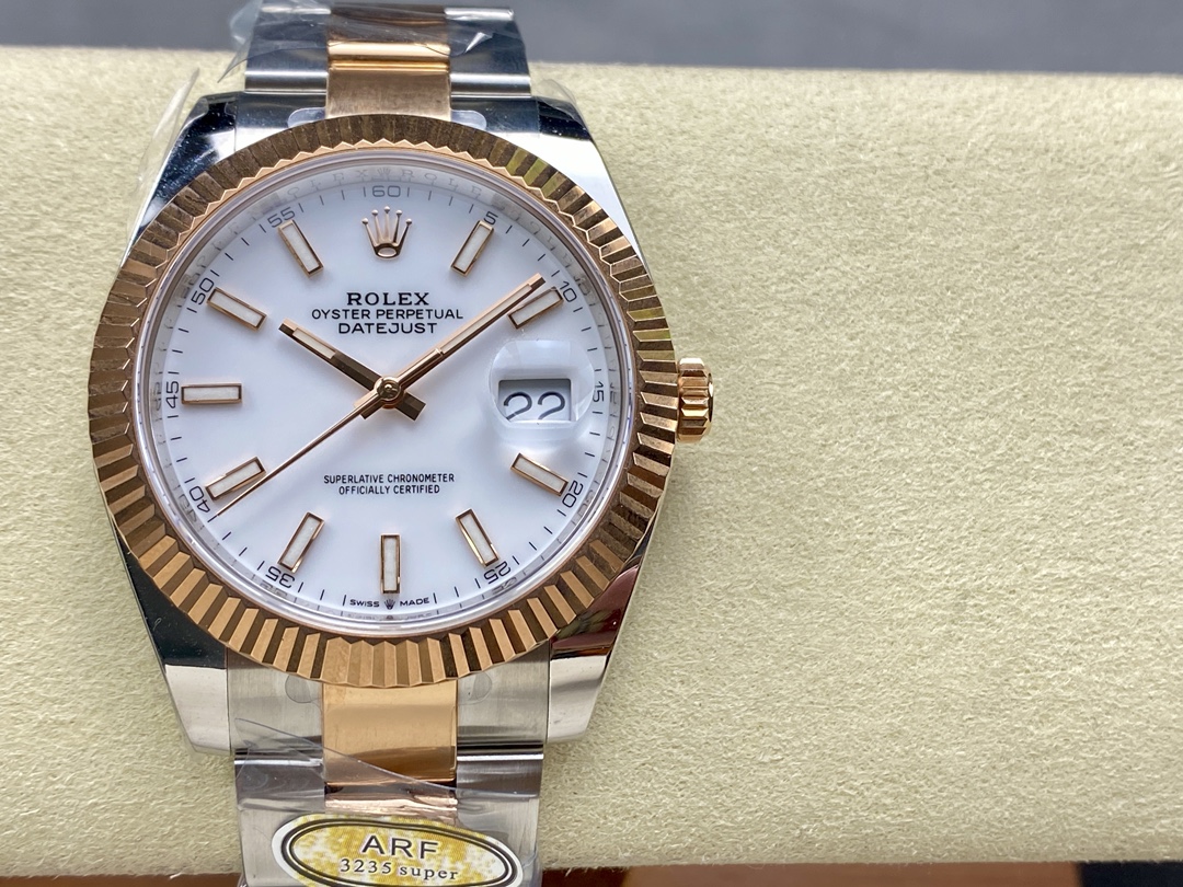 Rolex Oyster Perpetual Datejust 41mm Stainless Steel & 18K Rose Gold Automatic Watch (Caliber 3235)