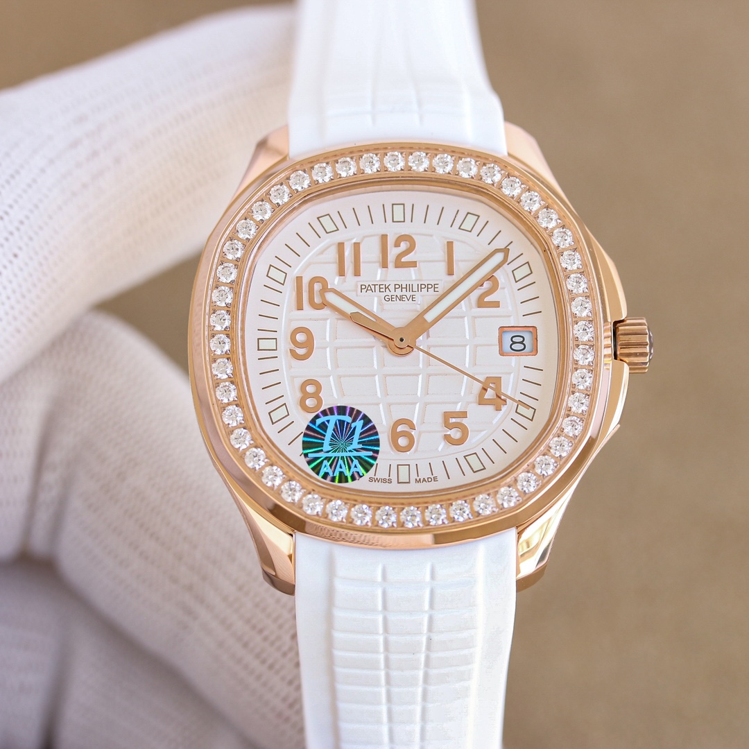 Patek Philippe Aquanaut ~35mm 18K Rose Gold & Diamond-Set Automatic Watch (Caliber 324 S C)