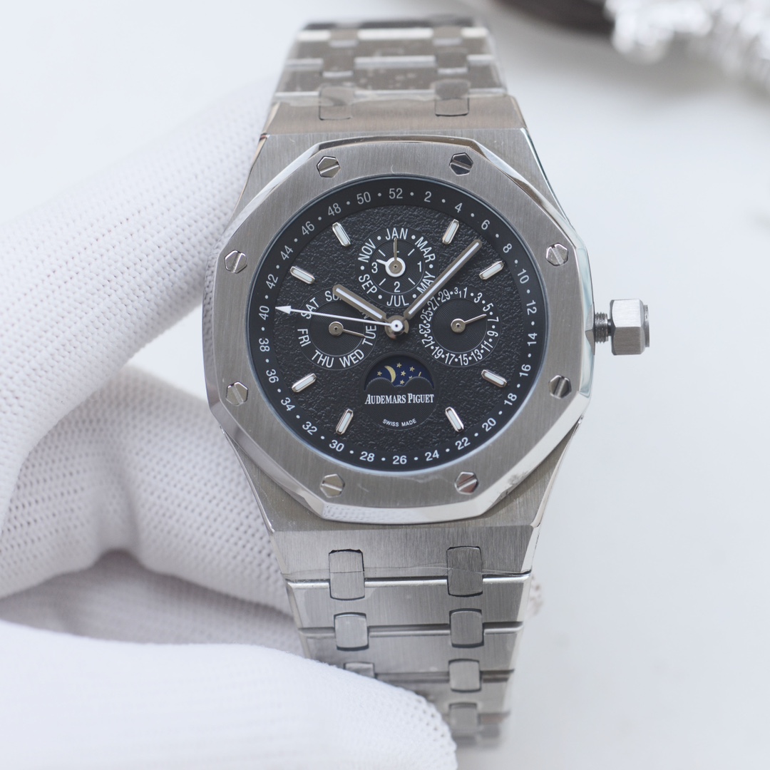 Audemars Piguet Royal Oak Perpetual Calendar Automatic Watch (Cal.5134, 42mm)