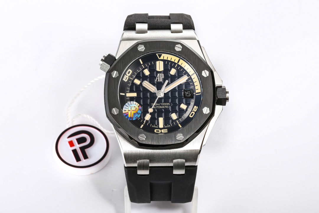Audemars Piguet Royal Oak Offshore 42mm Watch with Navy Blue Dial, Stainless Steel Case & Black Rubber Strap - Automatic Movement