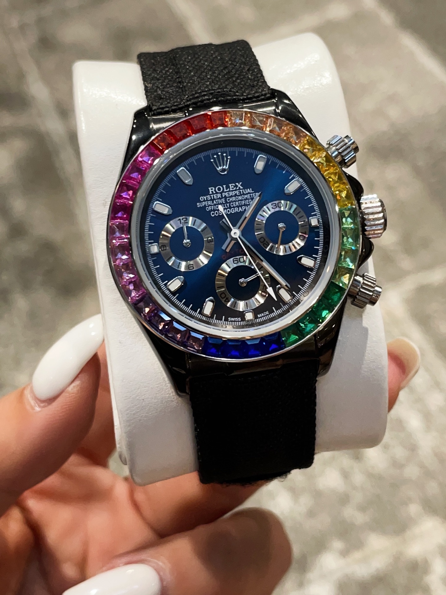 Rolex Cosmograph Daytona Rainbow Diamond - Set Blue Dial Watch, 40mm, Automatic Movement