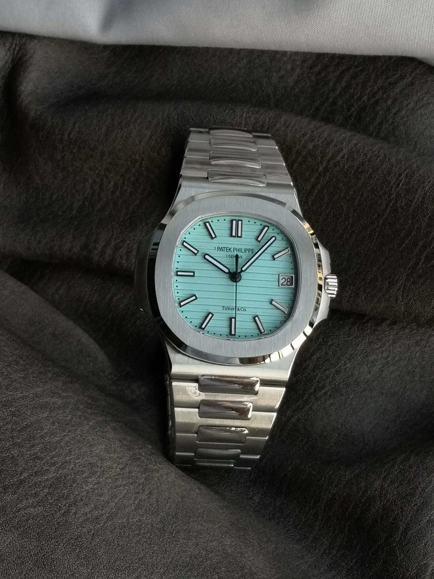 Patek Philippe Nautilus Tiffany Blue Dial Stainless Steel Watch, 40mm, Automatic Movement