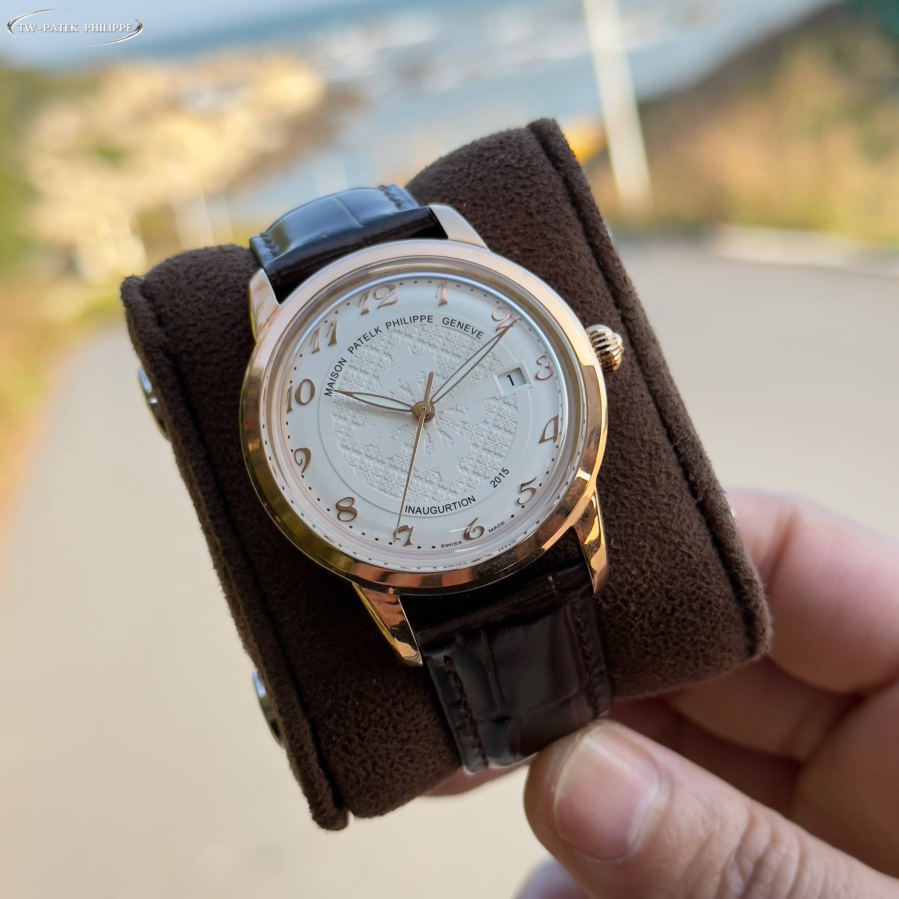Patek Philippe Calatrava - Inspired Silver Guilloché Dial Watch, 40mm, Calibre 324 SC Movement