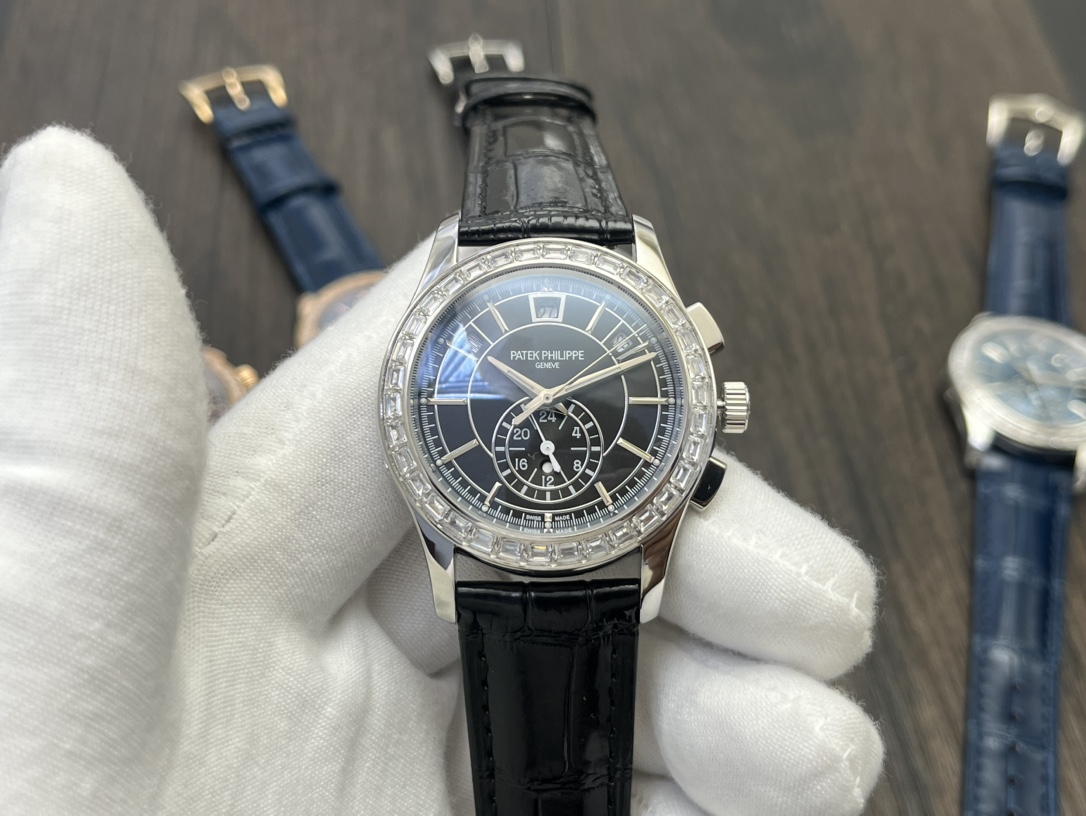 Patek Philippe Complications Chronograph Black Dial Stainless Steel Baguette Diamond - Set Watch, 40mm, Automatic Chronograph Movement