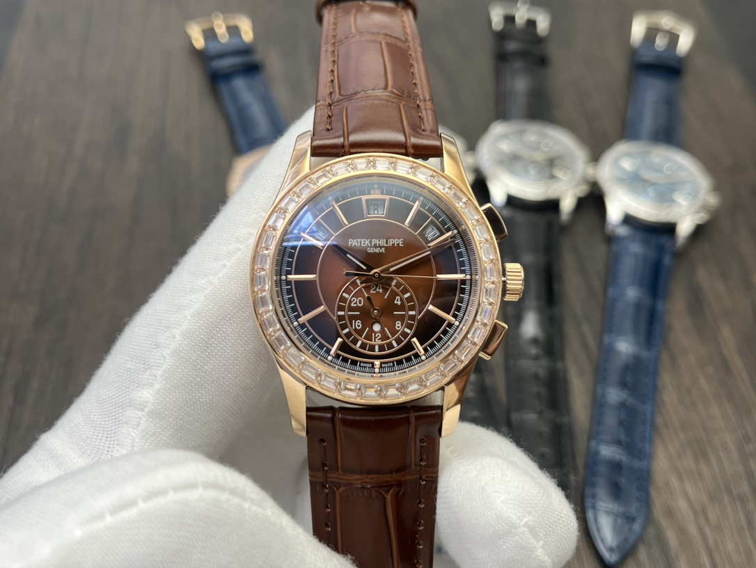 Patek Philippe Complications Chronograph Brown Gradient Dial 18K Rose Gold Baguette Diamond - Set Watch, 40mm, Automatic Chronograph Movement