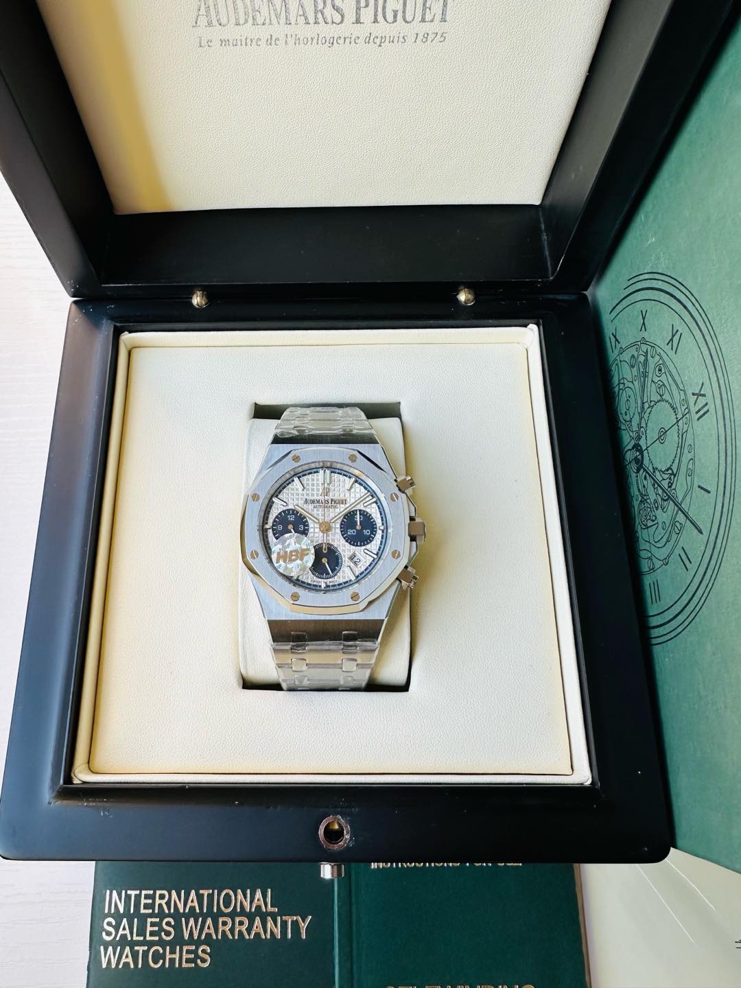 Audemars Piguet Royal Oak Chronograph 41mm Silver Tapisserie Dial Watch, Calibre 2385