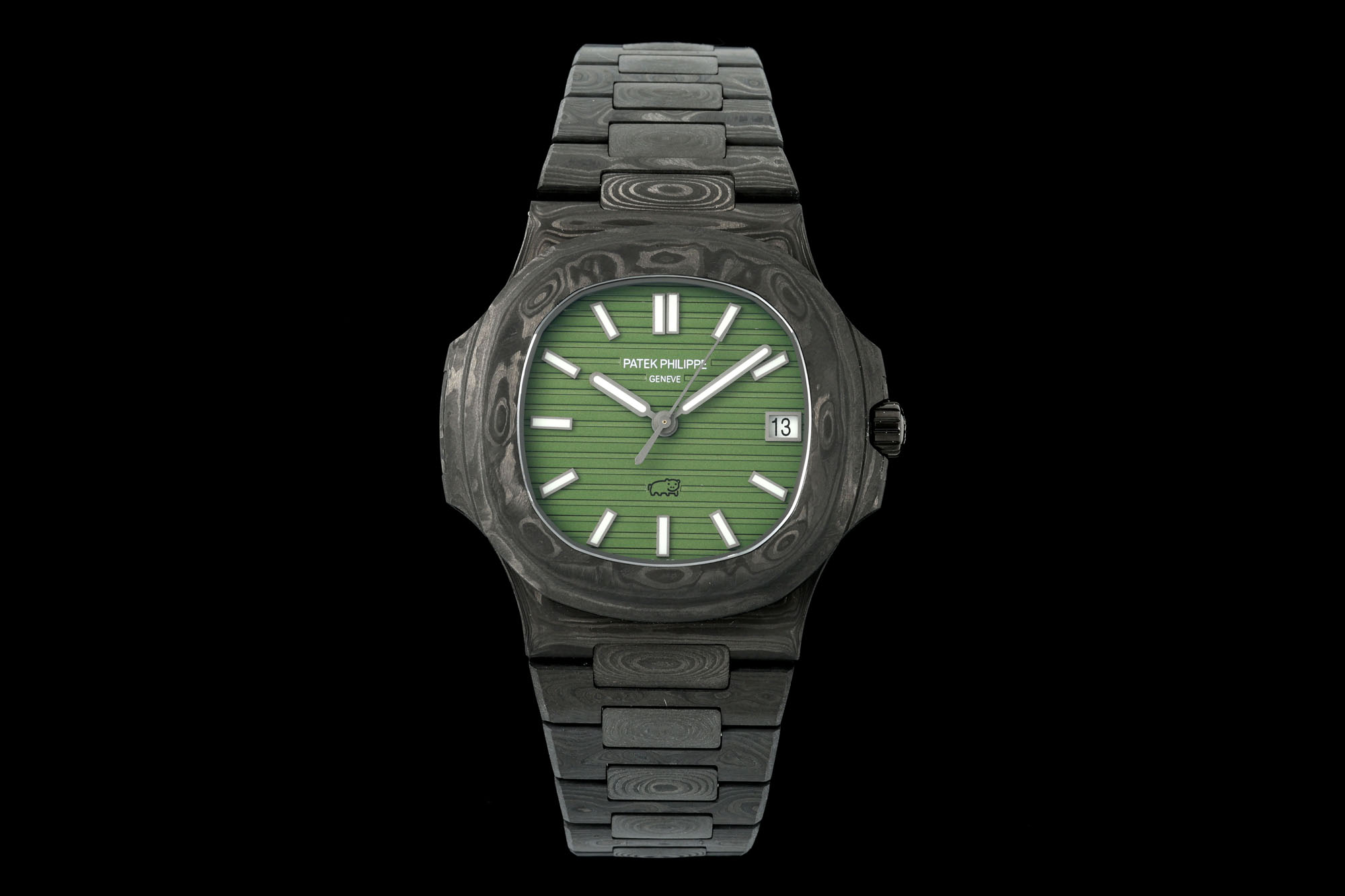 Patek Philippe Nautilus 40mm Carbon - Case Watch, Calibre 324 SC