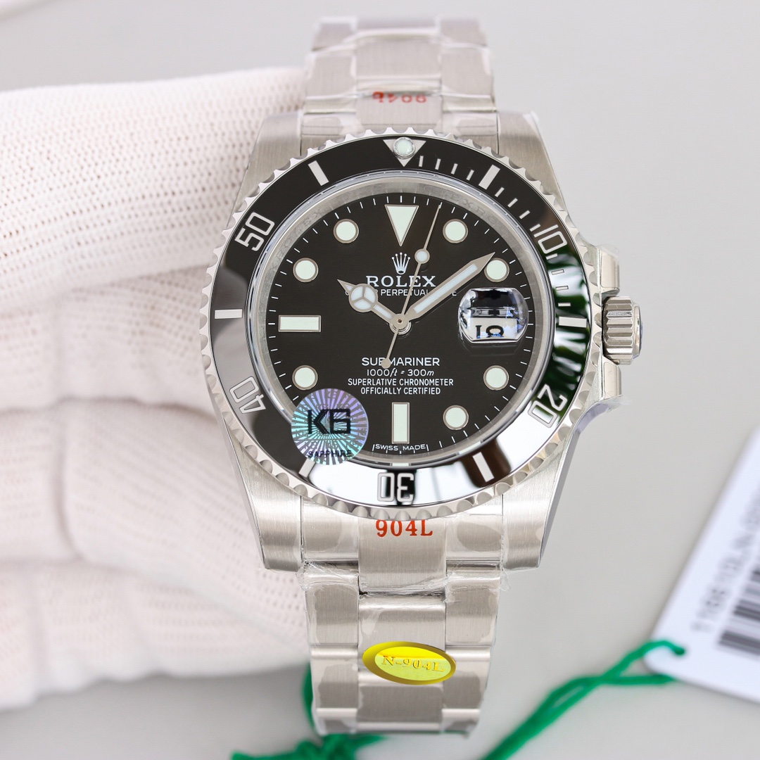 Rolex Submariner 41mm Watch, Calibre 3235