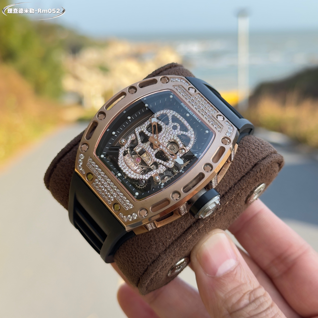 Richard Mille RM 052 Skull Diamond - Set Watch (18K Rose Gold Case, Black Rubber Strap)