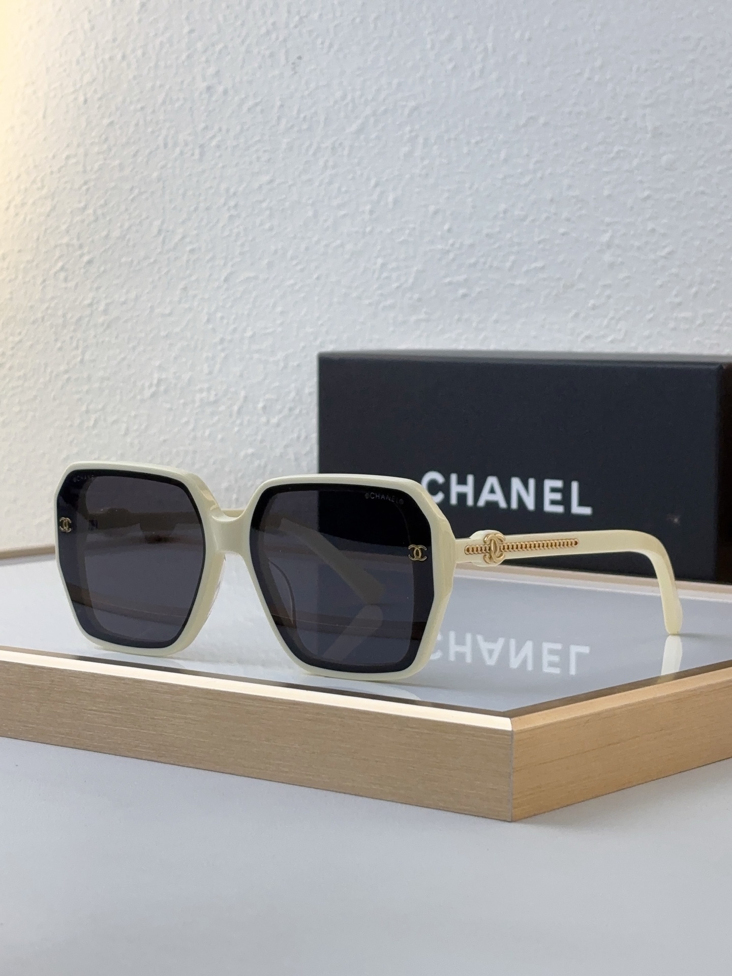 Chanel Pink Acetate Hexagonal Sunglasses with Gold - Tone Chain & CC Motif (Model: CH5548)