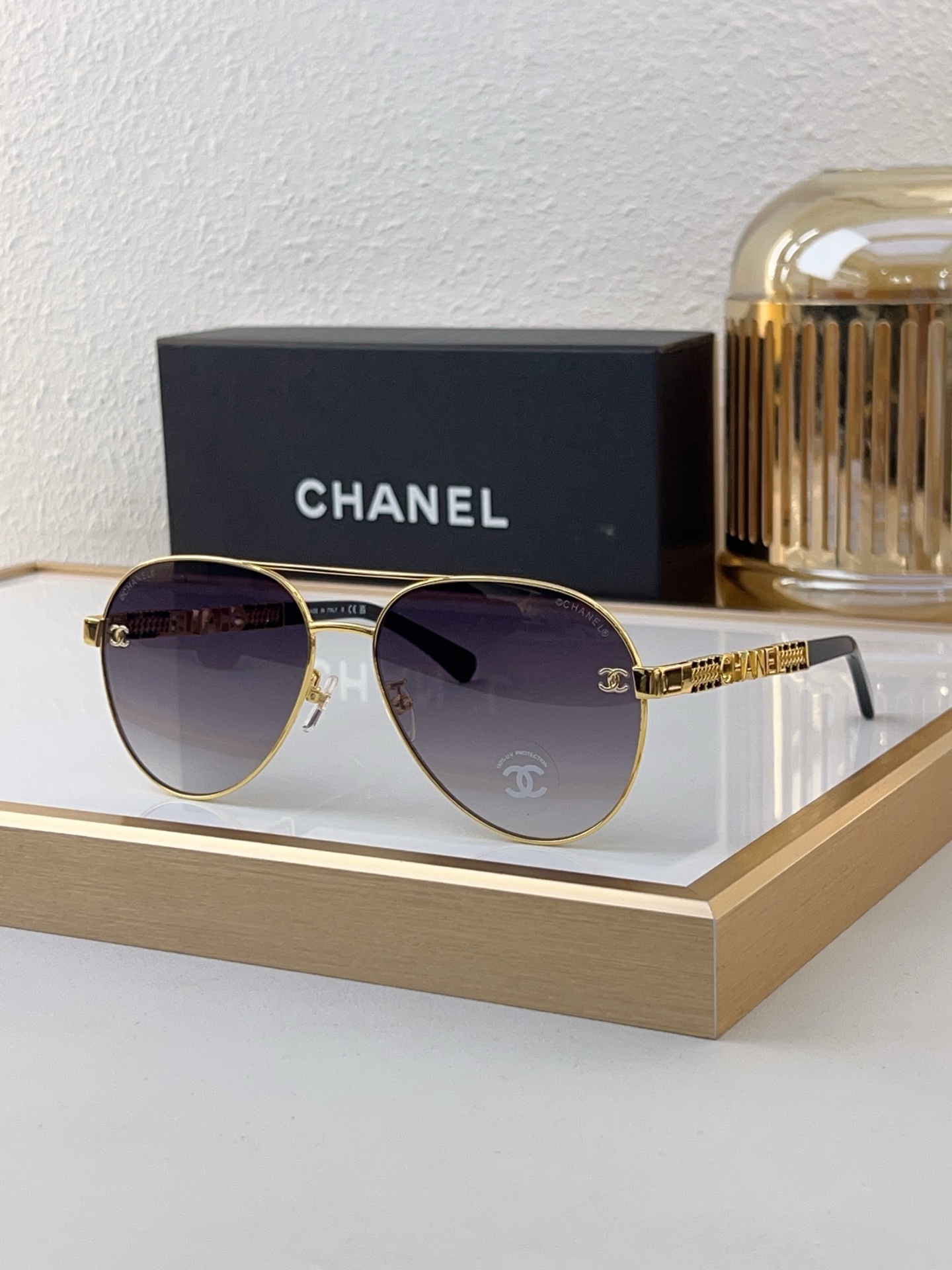 Chanel Gold - Tone Metal Aviator Sunglasses with Chain - Link & CC Accents (Model: CH5512)