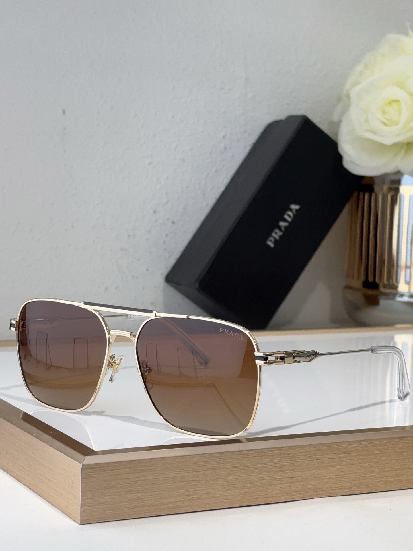 Prada Gold - Metal Aviator - Inspired Square Sunglasses (Model: PR5678S)