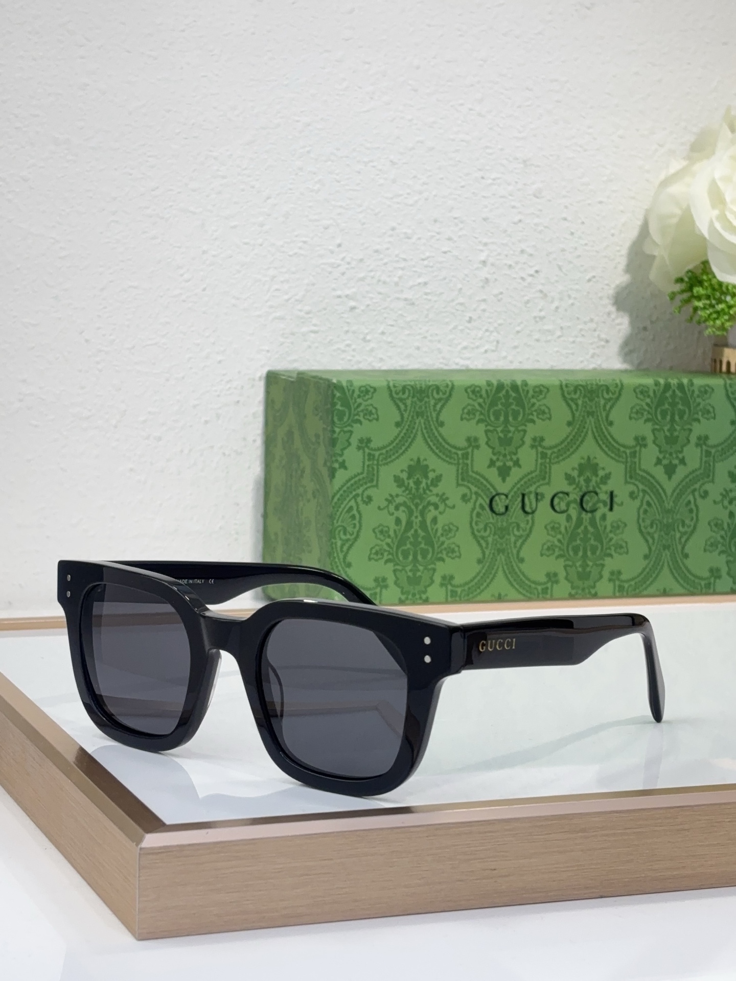 Gucci Black Acetate Square Sunglasses (Model: GG1607S)