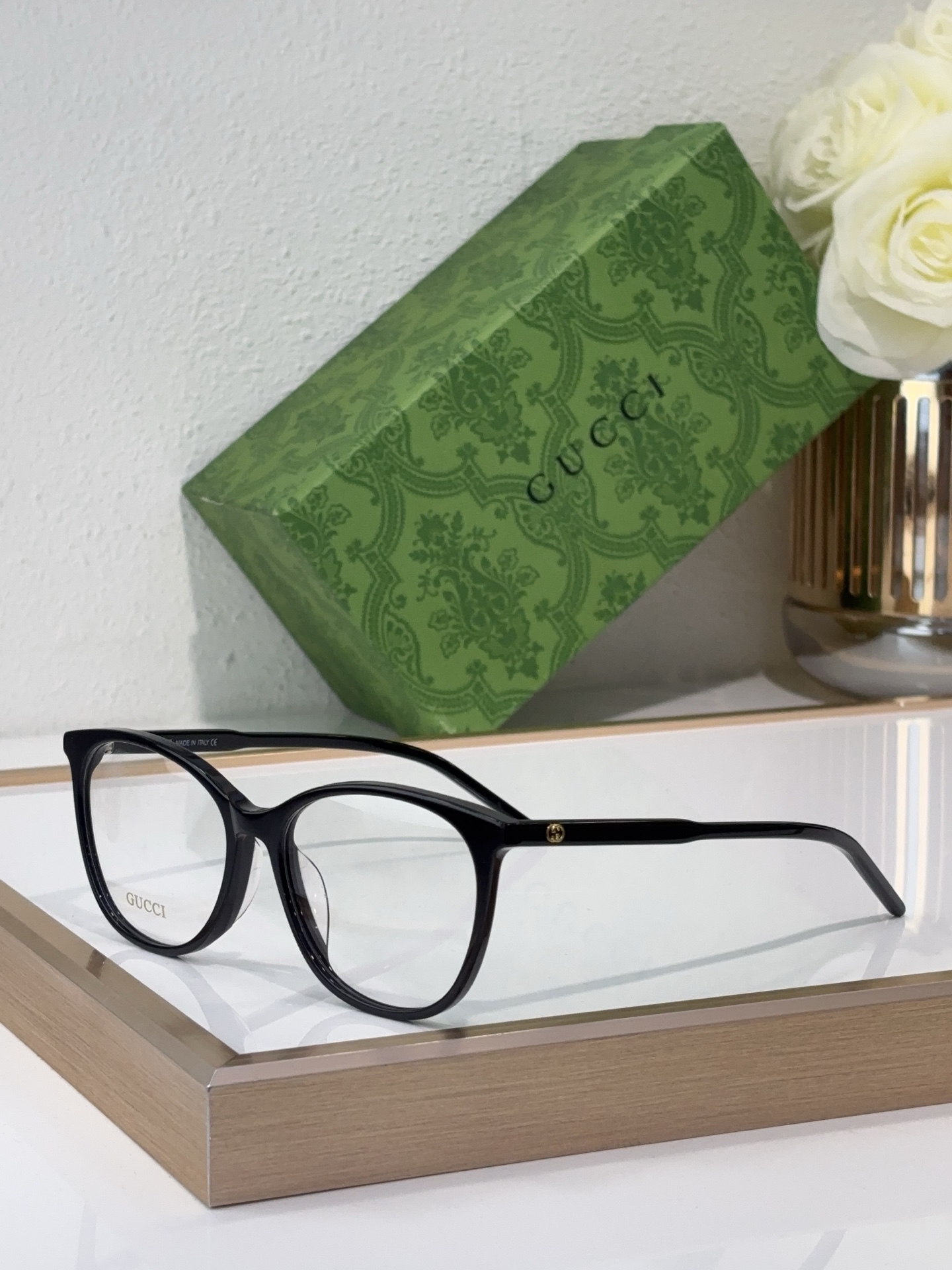 Gucci Black Acetate Cat - Eye Optical Frames (Model: GG0966O)