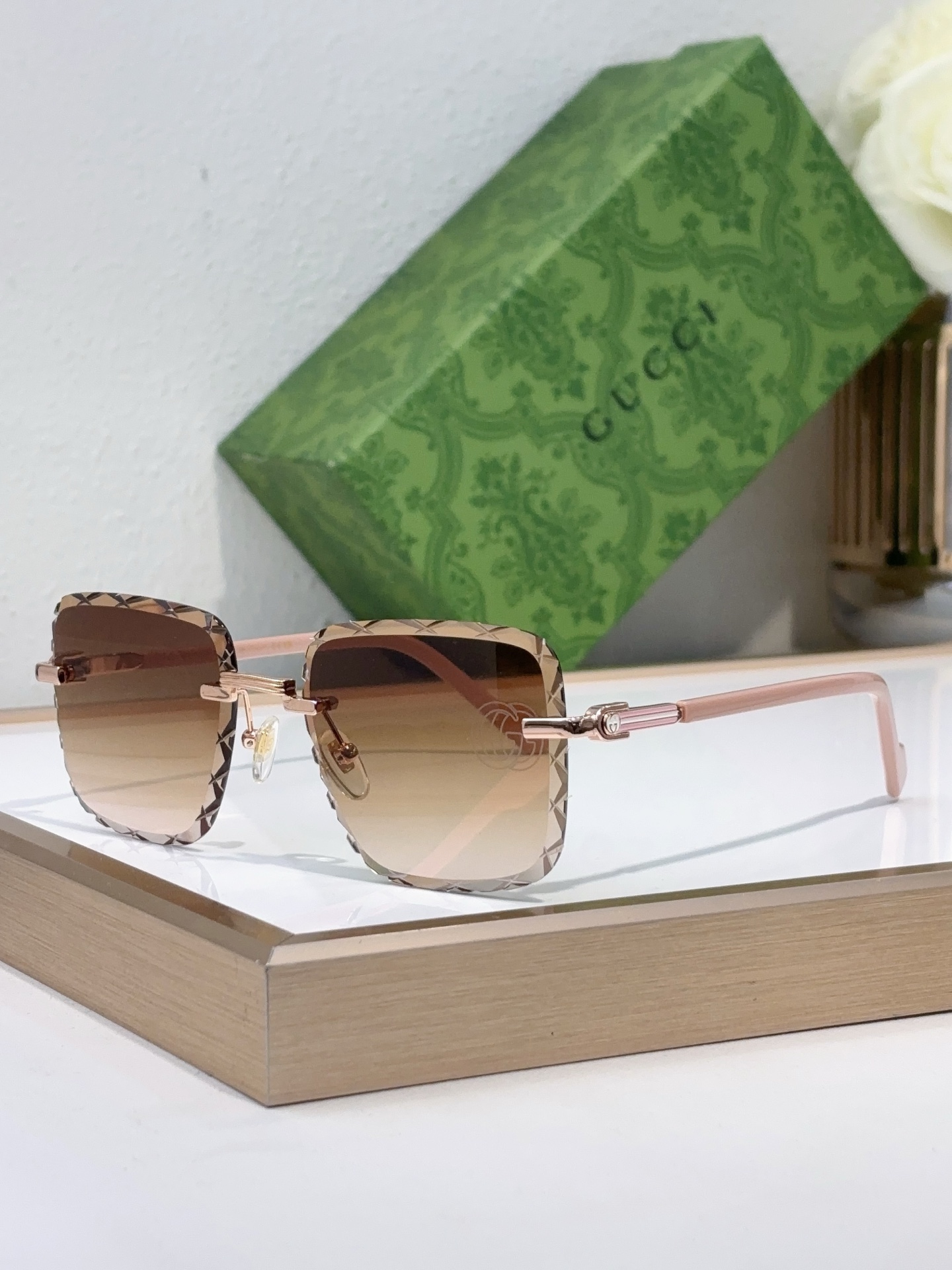 Gucci Rimless Square Sunglasses with Diamond - Cut Textured Edges & Rose Gold - Tone Metal Temples (Model: GG1480S)