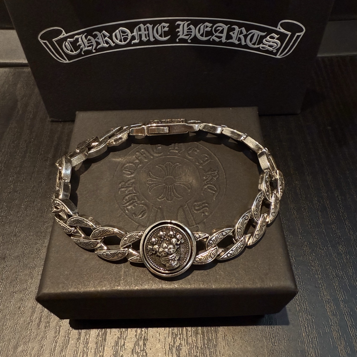 Chrome Hearts 925 Silver Engraved Chain Bracelet with Medallion Motif