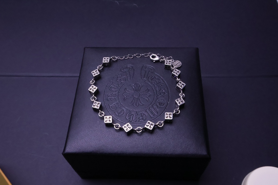 Chrome Hearts 925S Silver Cube - Linked Bracelet CH - SSCLB431