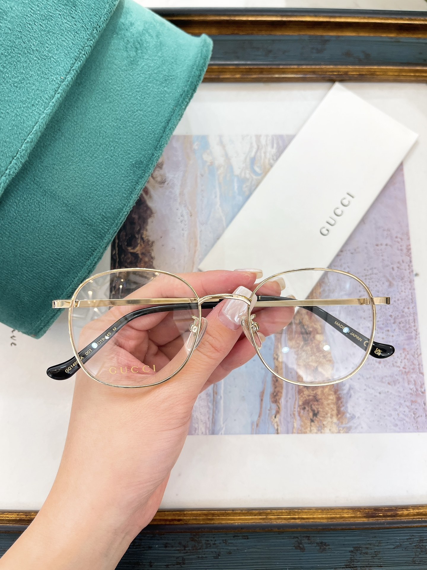 Gucci Round Metal Optical Eyeglasses with Black - Gold Frame - GG1150O
