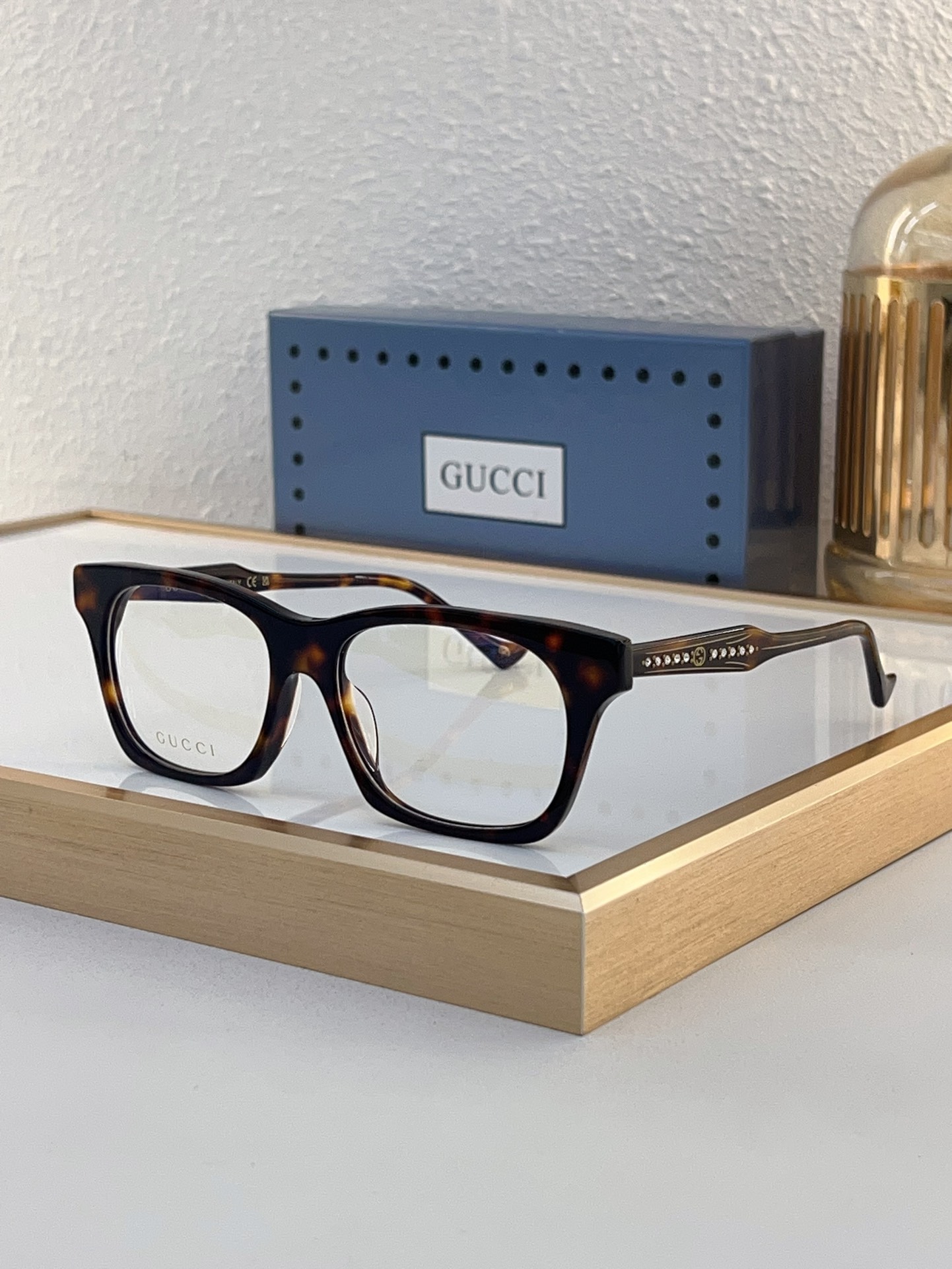 Gucci Cat - Eye Tortoiseshell Acetate Sunglasses with Crystal - Embellished Temples & Green Lenses - GG1270S