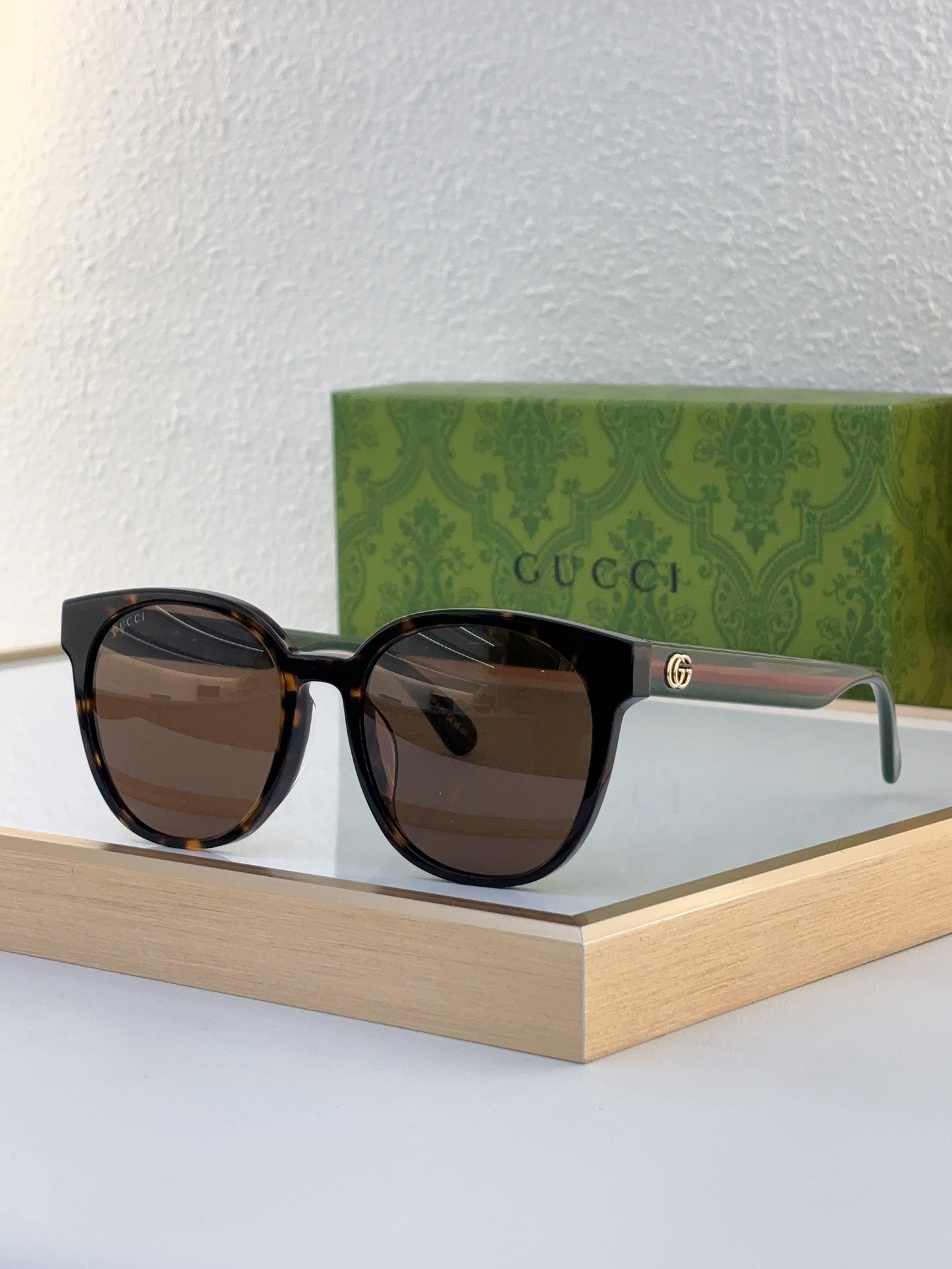 Gucci Square Acetate Optical Eyeglasses with Black Frame, Red Accents & Prescription - Ready Lenses - GG1239O