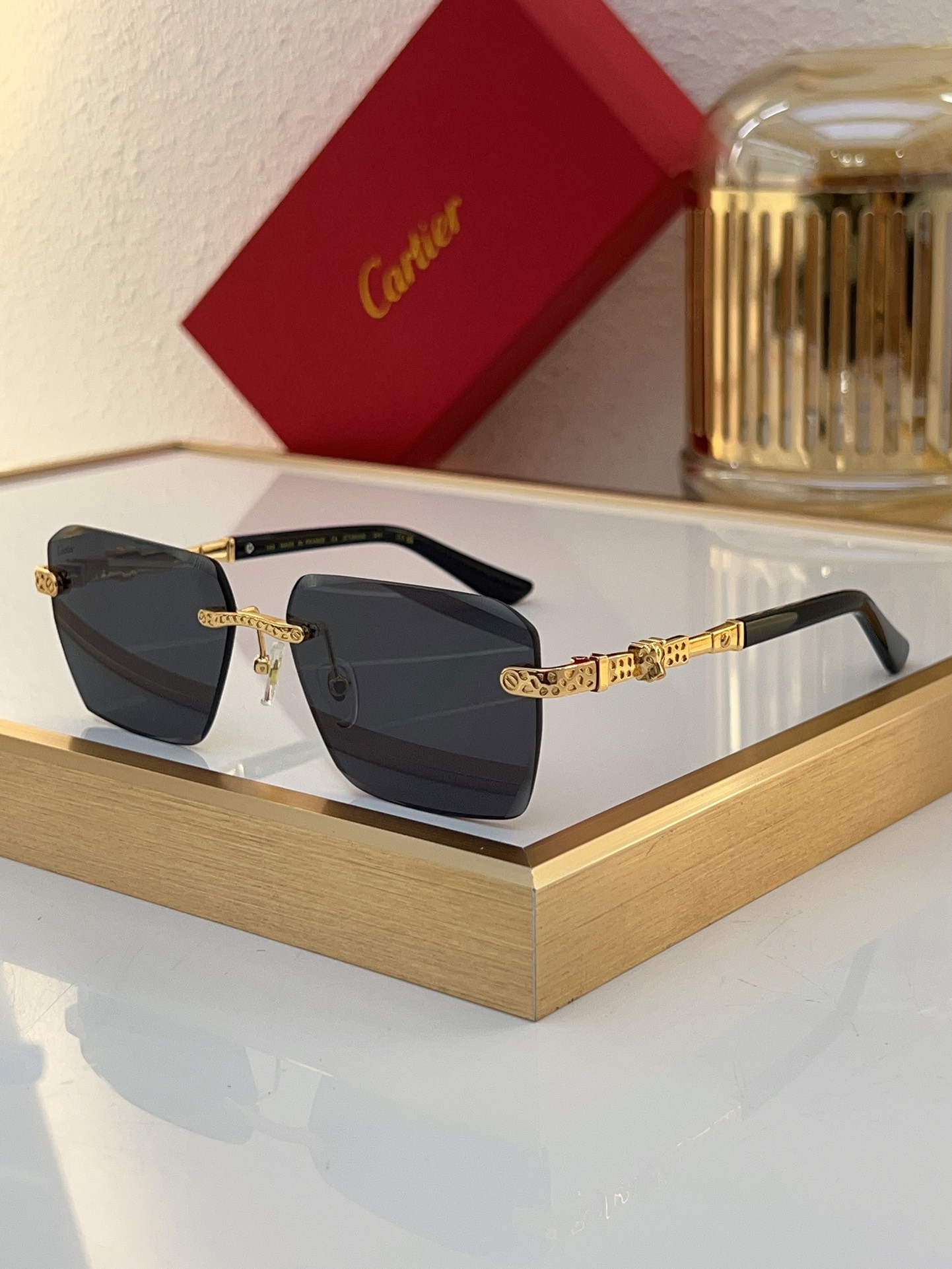 Cartier CT0613S Rimless Square - Shaped Sunglasses