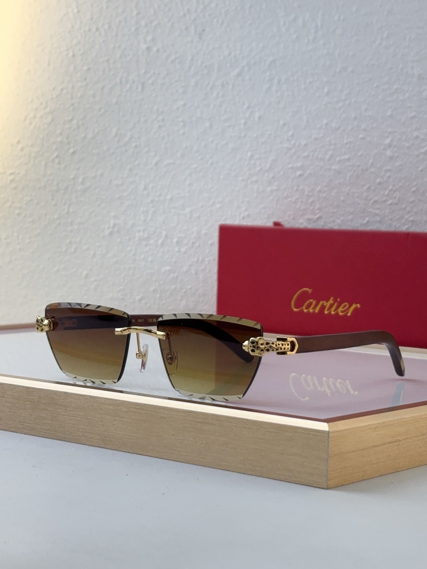 Cartier CT0612S Rimless Square - Shaped Sunglasses