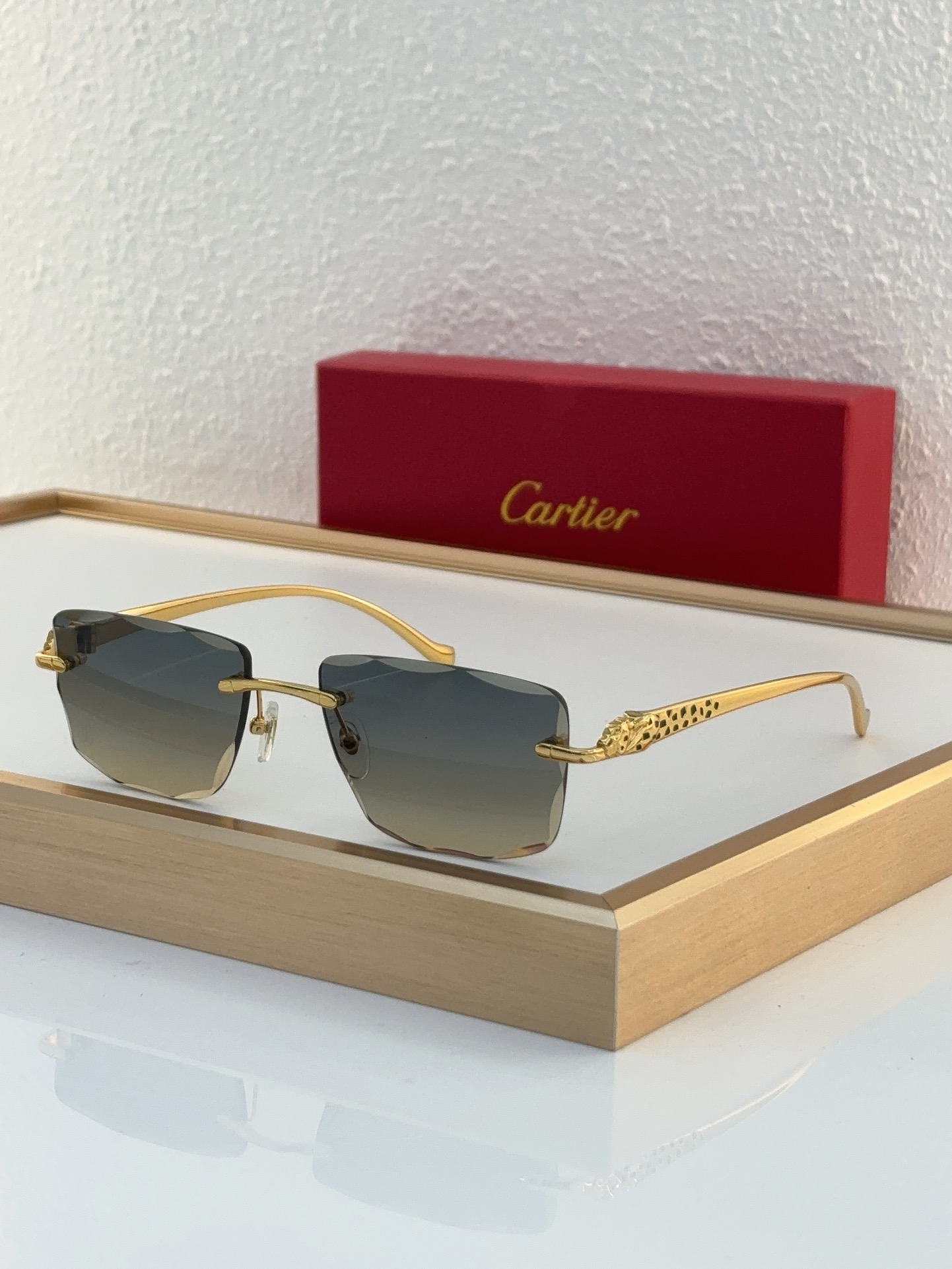 Cartier CT0019S Panthère - Detailed Rectangular Sunglasses