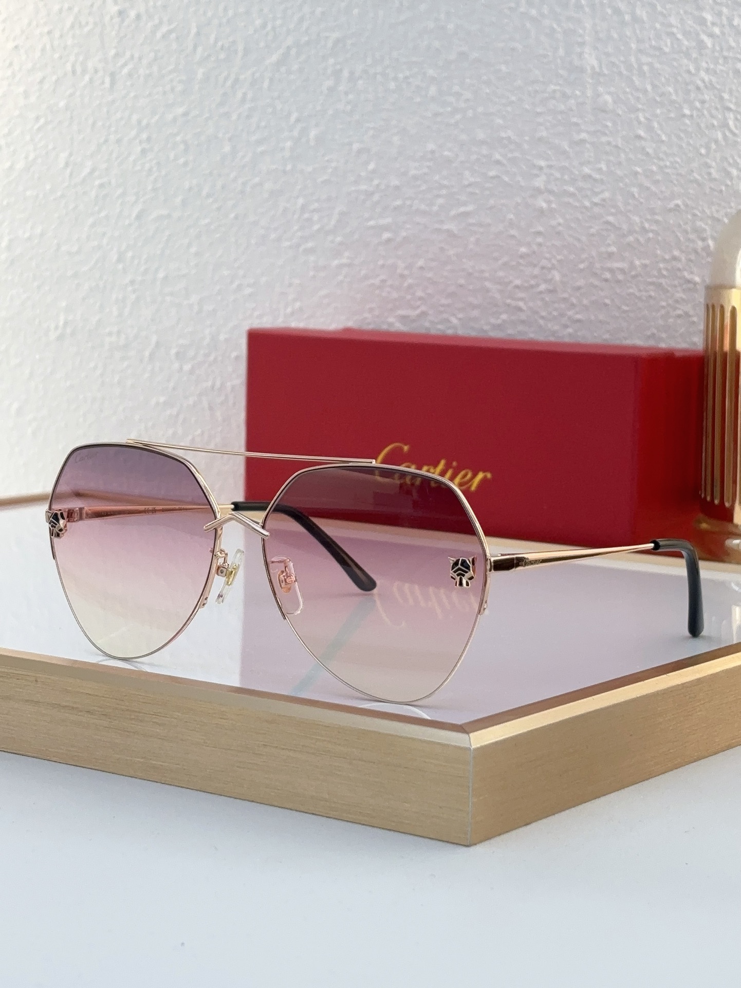 Cartier CT1177S Gradient Rimless Butterfly Sunglasses