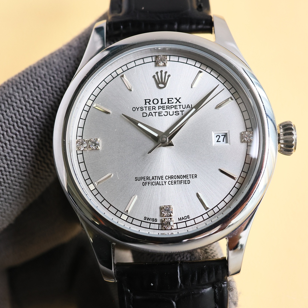 Rolex Oyster Perpetual Datejust – 40mm Silver Dial Diamond Index